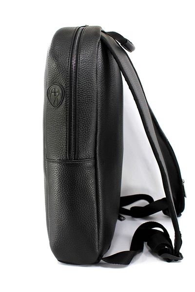 deri,se club Black Color Unisex Backpack with Headphone Outlet, File, Document and 15 Inch Laptop Compartment