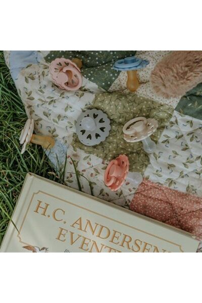 Frigg Fairytale Silikon Emzik - Cream (THE UGLY DUCKİNG) 0-6 Ay