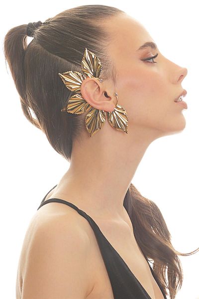 LABALABA Women's Gold Color Lacquer Plated Zircon Stone Leaf Stylized Right Ear Earcuff & Cartilage Earring