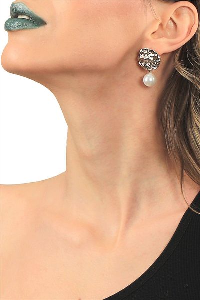 LABALABA Women's Silver Color Lacquer Plated Pearl Beaded Studded Model Modern Earrings