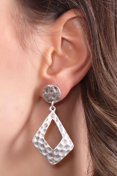 LABALABA Kadın Antik Gümüş Kaplama Çivili Model Kabartma Baskılı Geometrik Formlu Küpe