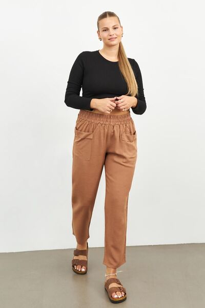 Curly Camel Loose Pocket Linen Trousers