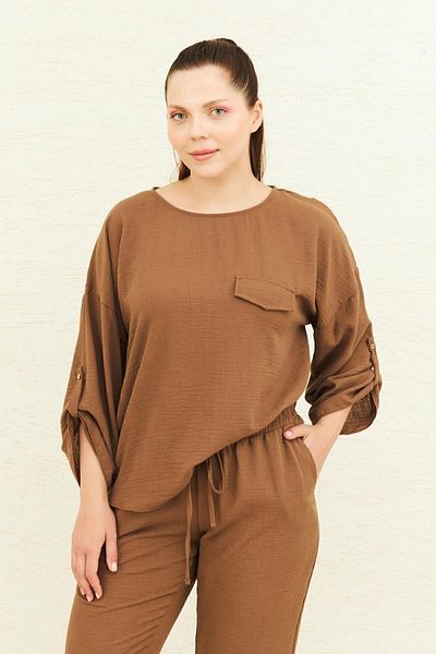 Curly Earth Color Linen Blouse