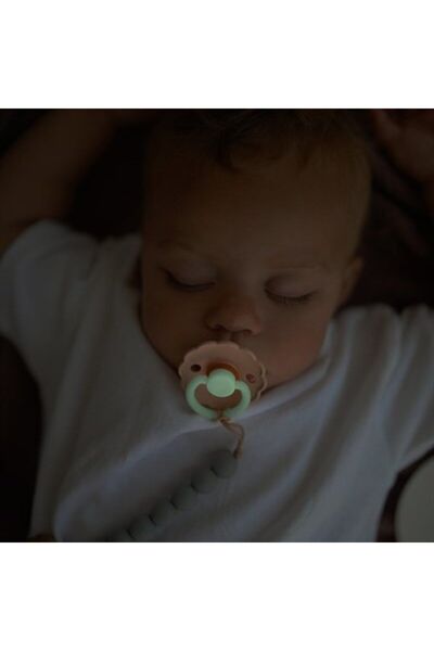 Frigg Daisy Kauçuk Emzik - Karanlıkta Parlayan - French Gray Night 6-18 Ay