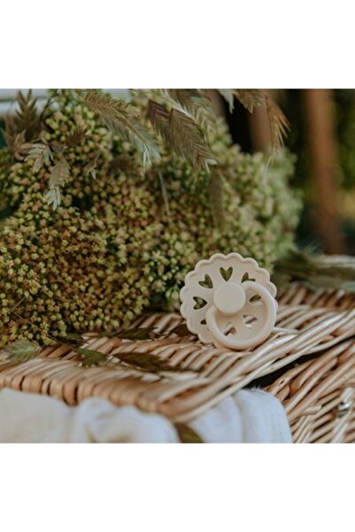 Frigg Fairytale Silikon Emzik - Cream (THE UGLY DUCKİNG) 0-6 Ay