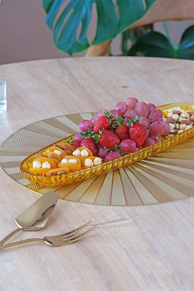 Glore Yellow Oval Boat Plate