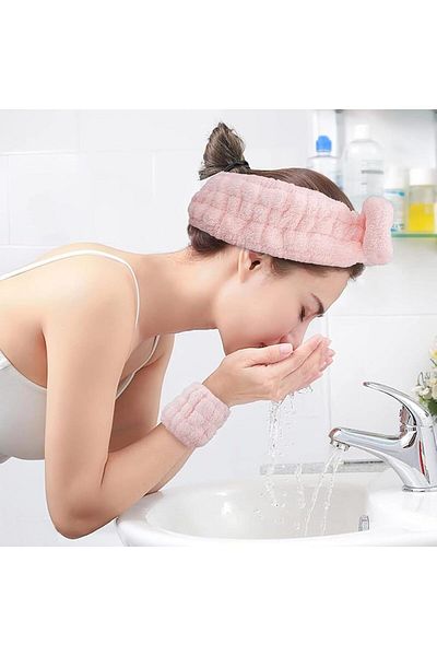 MEŞELİ TEKSTİL Extra Super Soft Spa Set - Set of 2 Towels, Washing Wristbands and Elastic Hair Band