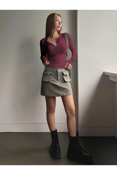 asfamoda Γυναικεία μακρυμάνικη μπλούζα με λαιμόκοψη με λεπτομέρεια από δαμάσκηνο