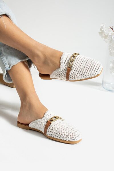 Glenz Papuci tricotați cu lanț cu broderie în față închisă pentru femei TS1160