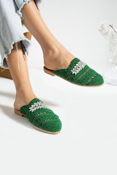 Glenz Women's Closed Front Embroidery Stone Knitted Slippers TS1161