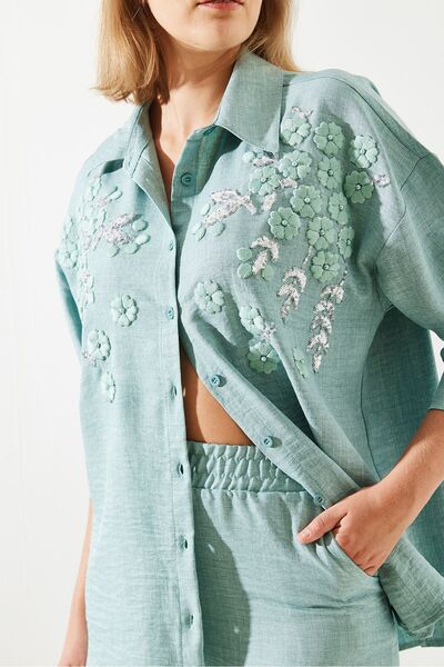 Bianco Lucci طقم كتان كبير الحجم - تطريز منقوش بالزهور، MBMS029 60501029