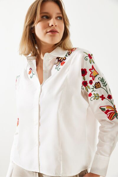 Bianco Lucci Women's Linen Embroidered Shirt 60251781