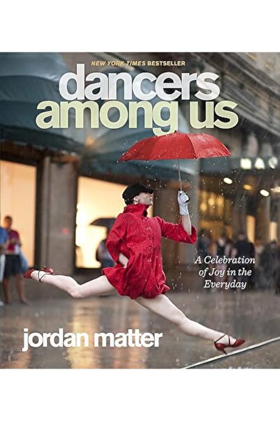 Hachette راقصون بيننا