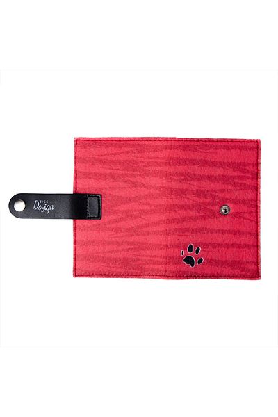 Biggdesign Dogs Red Felt Passport Cover