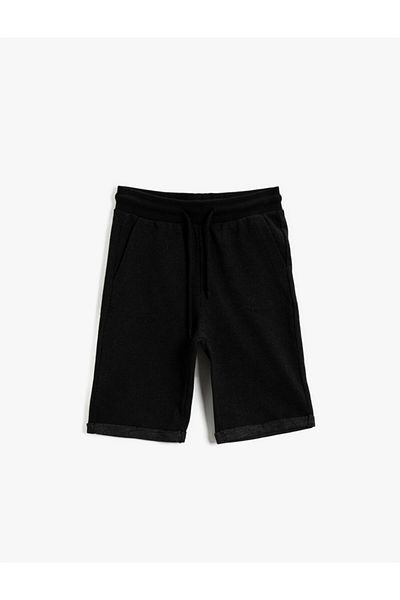 Koton Shorts - Schwarz - Mittlerer Bund