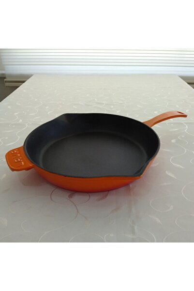 Lava Döküm Kızartma Tavası 28 cm Metal Saplı Turuncu