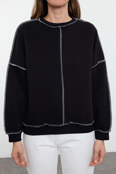 Trendyol Collection Fekete kötött pulóver vastag polár belsővel - Oversize Karyoka varrott Twoaw25sw00272