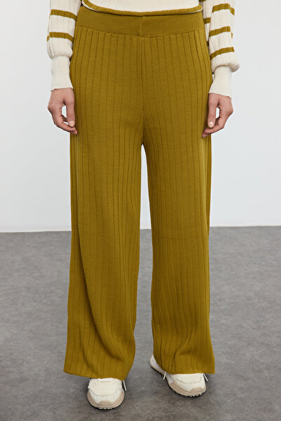 Edit by Trendyol Olejově zelený pruhovaný pletený svetr a kalhoty - Tedaw25Us00007