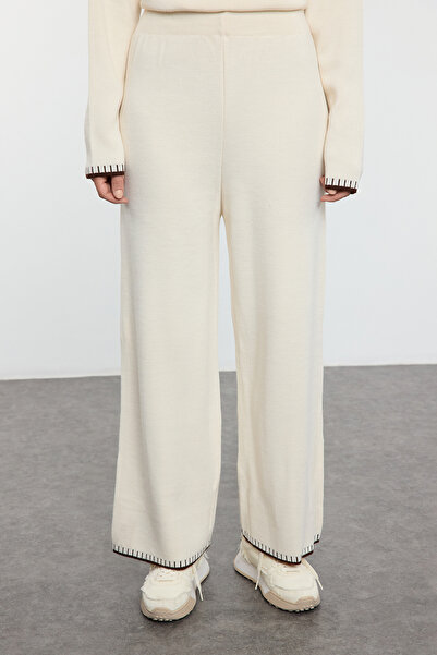 Edit by Trendyol Σετ πλεκτό πουλόβερ και παντελόνι με φερμουάρ και λεπτομέρεια ραφής από πέτρα - TEDAW25US00008