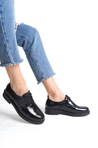 ERNİLA Мокасини с връзки от естествена кожа