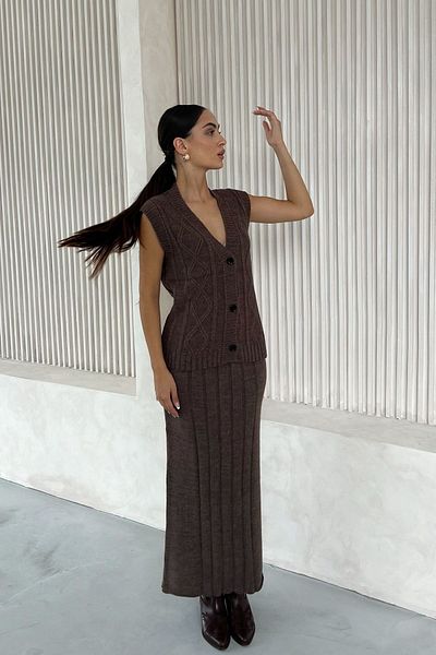Seda Yalçın Atelier Knitwear Set - Brown Vest and Bell Skirt