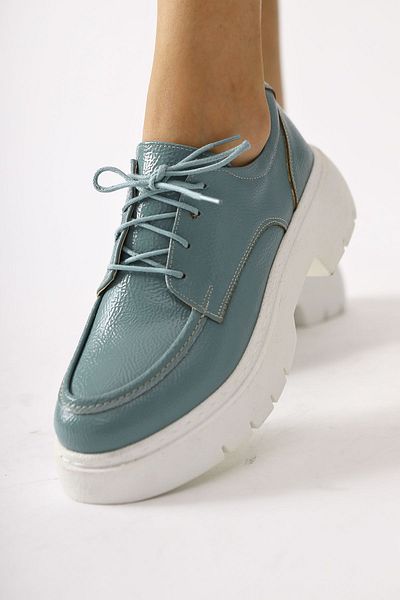 Limoya Callie Turquoise Wrinkled Patent Leather Lace-Up Moccasin, Women's Loafer Shoes