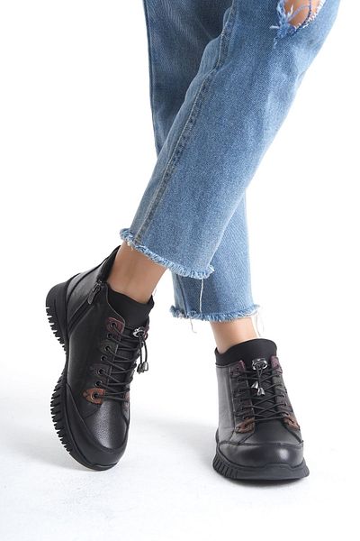 YADE MODA Genuine Leather Rubber Sole - Cold Weather Resistant Mother Boots with Orthopedic and Fur