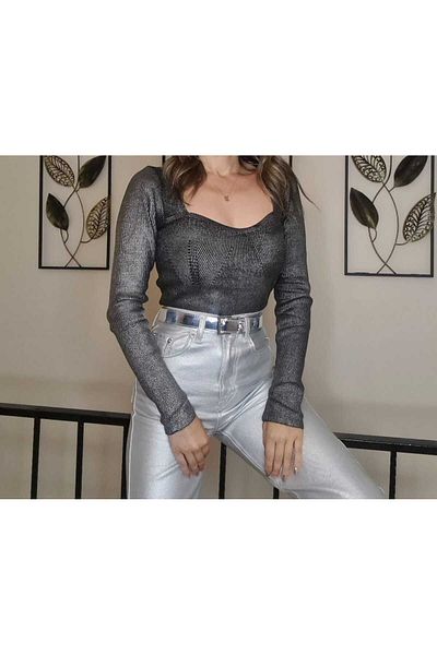 Butik Platinum Foil Print Heart Collar Knitwear Sweater