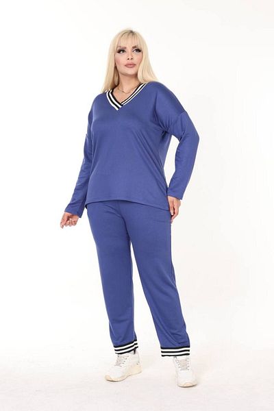 mami butik Дамски костюм на райе с V-образно деколте - голям размер, плат с две нишки