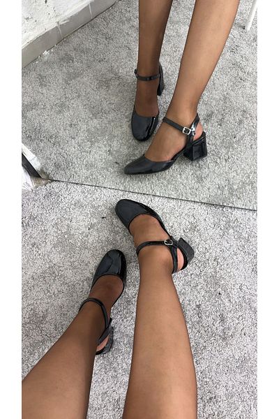 MYVOLANTE Patent Leather Black Women's Classic Heeled Shoes