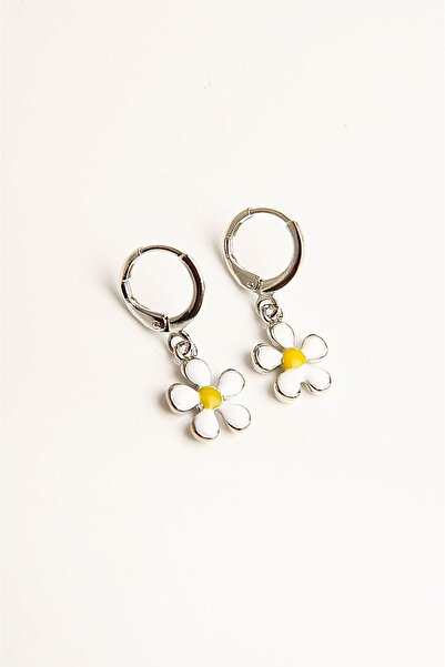 EUROMODA Pearl Beaded Daisy Design Necklace and Earring Jewelry Set