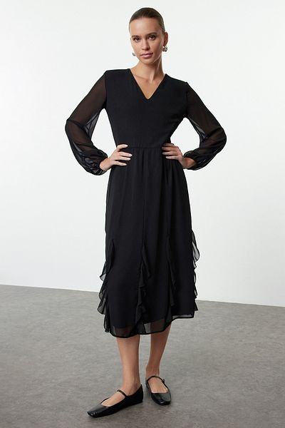 Trendyol Collection Šifonové midi šaty - černé volány, tkané, Twoaw25el00383