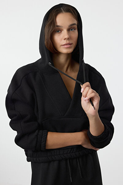 Συλλογή Trendyol Μαύρο πλεκτό φούτερ με χοντρό φλις V λαιμόκοψη - Overize Hoo...