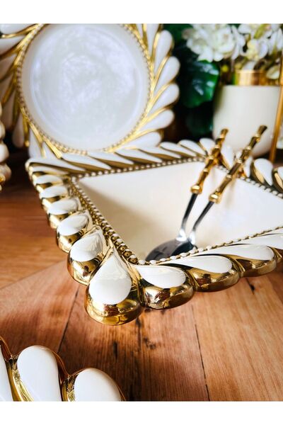 CASA DE BELLA 5 Piece Embossed and Gold Edged Presentation Service Set