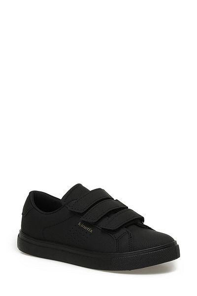 Kinetix Sneakers