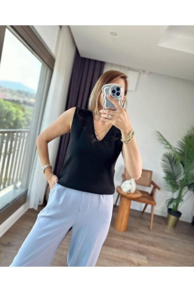 zunop Kadın Ajurlu V Yaka Dantelli Askılı Triko Bluz