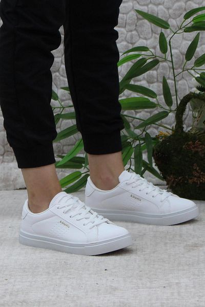 Kinetix Sneakerși