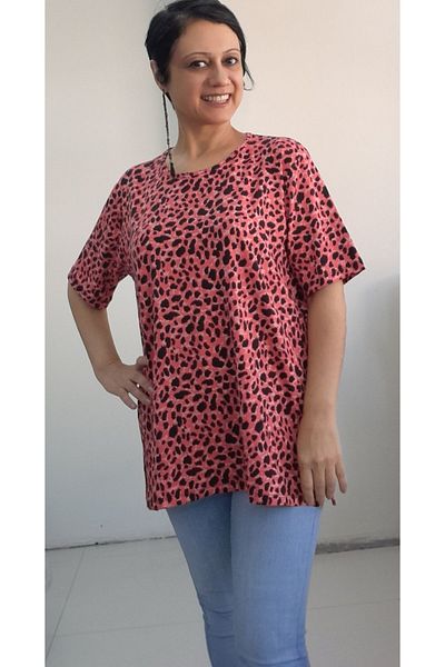 Mertcan Butik Black Coral Patterned Short Sleeve Viscose T-Shirt