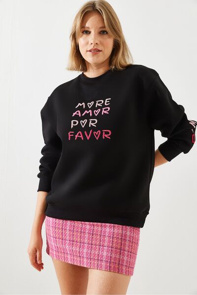 Bianco Lucci Kadın Kalp ve Yazı Nakışlı Sweatshirt 60251803