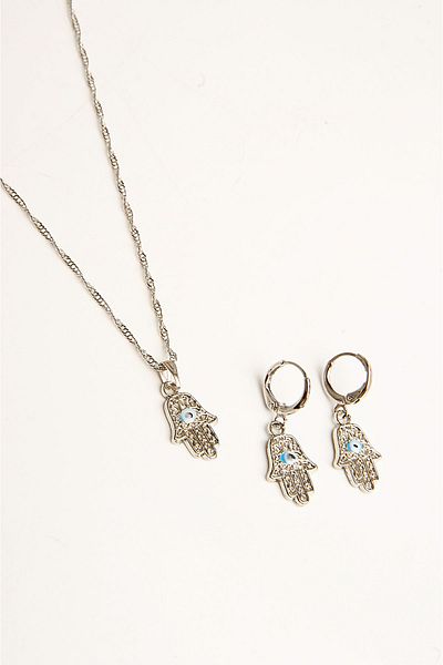 EUROMODA Fatma Mother Hand Designed Silver Colored Necklace Earring Set