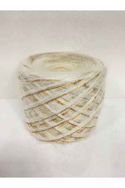 göçer Lums with Cream Moheracrylic and 3 mm Gold Sequins 100g