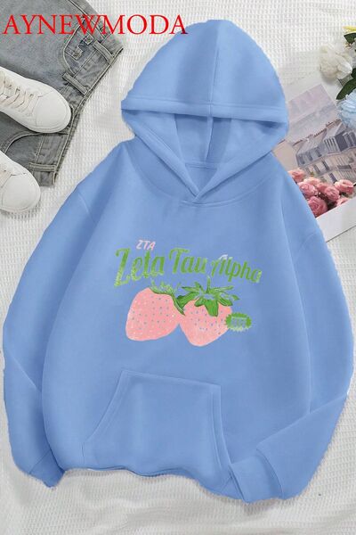 aynewmoda Син суитшърт с качулка и щампа от ягоди