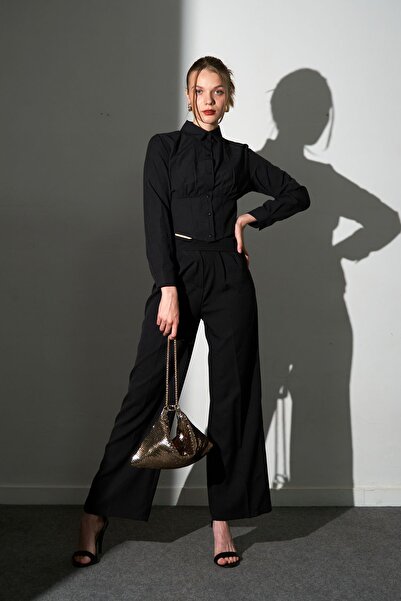 Berlesi Βραδινή τσάντα συμπλέκτη σε δύο σχήματα με λεπτομέρεια από παγιέτες από χρυσό πούλιες