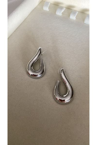 Muse Sister Beveled U Earrings