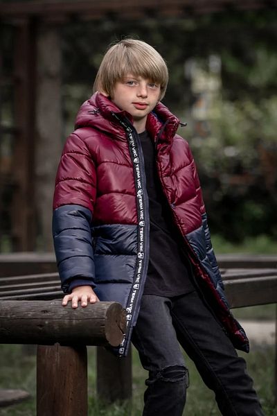 PODIUM GYM New Trend Water / Stain Resistant Outer Surface Quilted Hooded Coat with Pocket-Throat Protection