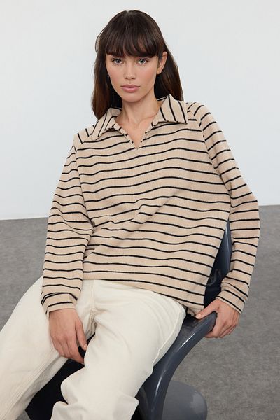 Trendyol Collection Μπεζ ριγέ oversize φούτερ πόλο Θεσσαλονίκης - Twoaw25sw00207