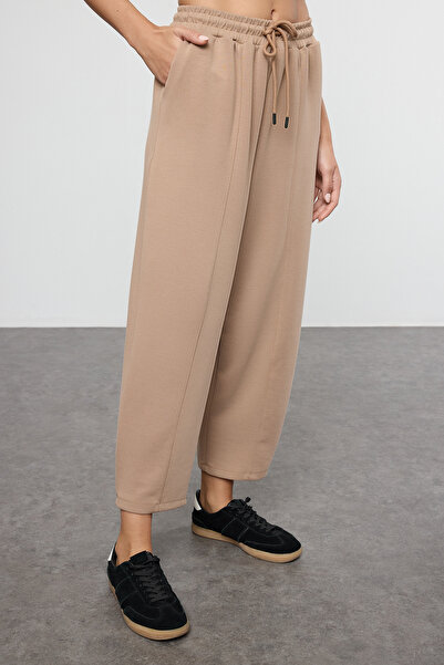 Trendyol Collection Pantaloni elastici din nurcă modal cu talie înaltă - țesătură moale TWOAW24PL00361