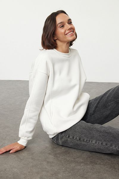 Trendyol Collection Ecru Couple Oversize/Wide Fit Pocket Thick Crew Neck Knitted Sweatshirt Twoaw25Sw00041