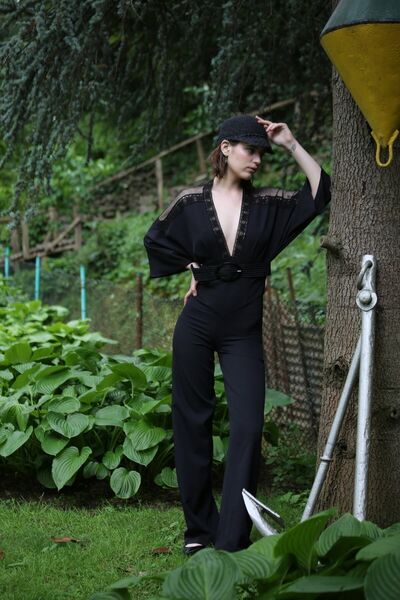 Rheme And Fons Özel Tasarım Couture El Işçiliği Siyah Dantel Tasarım V Yaka Tulum