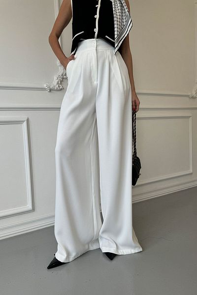 MAGARDE Wide Leg and Double Pleated White Palazzo